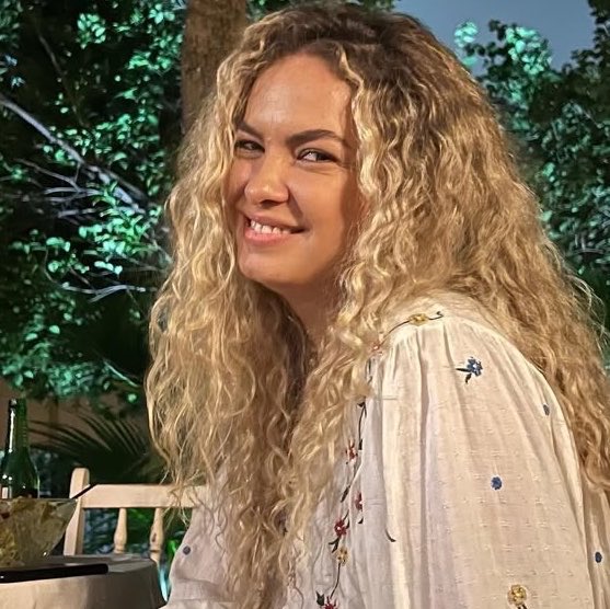 sboficial's tweet photo. 🚨 Morre aos 39 anos a atriz e cantora Lua Blanco. https://t.co/zsQLOtrJ7T