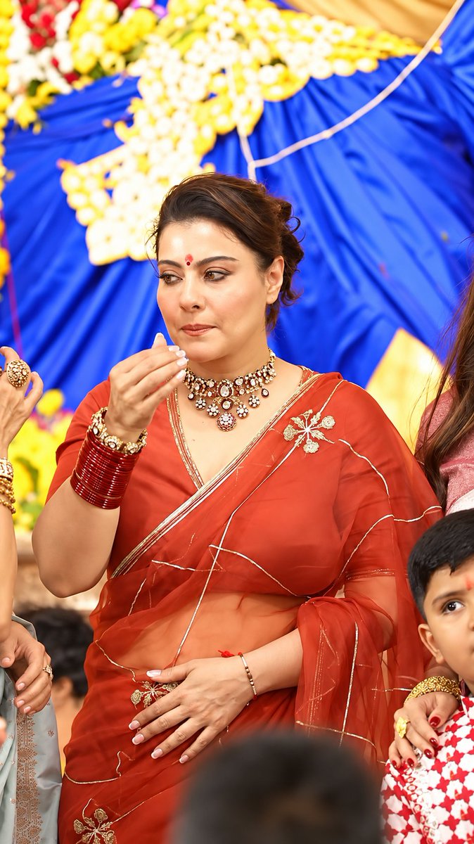 avirakavi's tweet photo. Huge abd transparent kaju katli https://t.co/RKoLd5NlUL