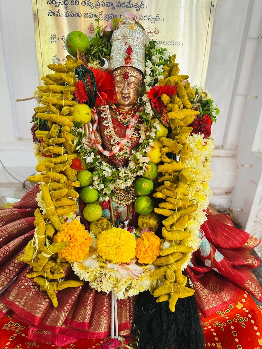 MadheRao's tweet photo. #Sridurgadevi #alankarana #8thdaypooja #successfully #completed https://t.co/InMxQSKxrS