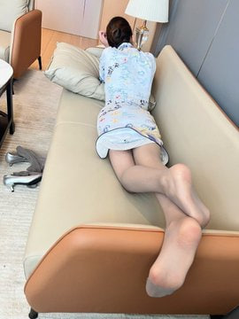 Jamil_hkt's tweet photo. 真诚发问：   你们坐飞机的时候，真的意淫过空姐吗？ https://t.co/EkgDskMzgz
