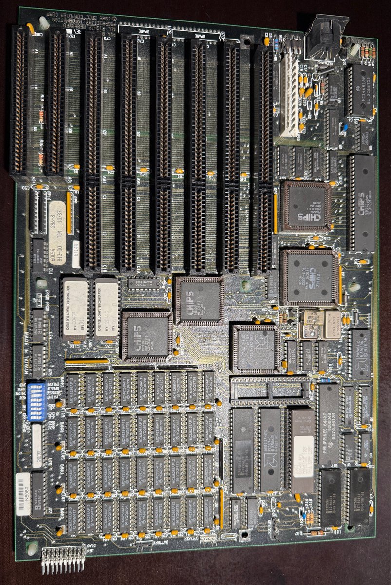 MichaelDell's tweet photo. Thanks very much @JensenHuang! My first trip to Taiwan was in 1985 when I was 20. Compeq (not Compaq 😂) made PCBs for us. This is the hand wired (Jay Bell, RIP) prototype of our first 286 based PC and the actual production motherboard. It was based on a chipset from Chips and Technologies, they were produced in Japan at that time before TSMCs rise. I explained a bunch of this history in #PlayNiceButWin. 

https://t.co/FRDfrAMlu3