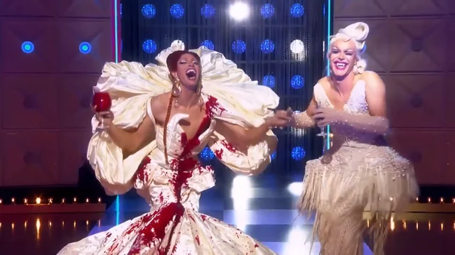 pollypocketmwa's tweet photo. thinking about the best makeovers in history https://t.co/7VpjRtbm21