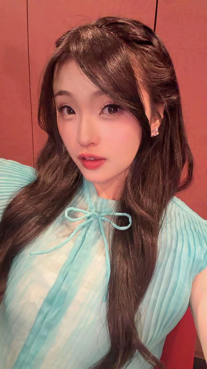 Y_CynthiaJKT48's tweet photo. Thank you Itadaki hari ini yah! Seneng sekali bertemu lagi dengan kalian 💗 membuatku merasa deg’an dalam hati saat ku tatap paras wajahku di cermin 🥹🪞 WOW makasih ya udah mau dengerin aku bonus song satu setlist! Selamat STS adik geci! Dan hatihati di jalan pulang yah kalian! Harus istirahat karena besok senin 😜 Semangat ol 🫶🫶