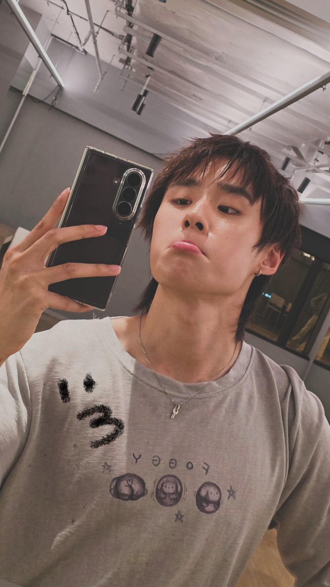 NutHongFamilyTH's tweet photo. nnutdan IG update 
18/10/2026

🥜🤍BROADCAST 

#nnutdan #LYKN
#caysroom

🔗 https://t.co/dxKZAd6It3 https://t.co/ECOlBxUUBm