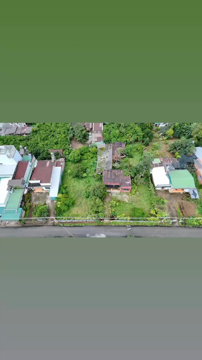 SeMa__853's tweet photo. Đất hiếm P. 3 Bảo Lộc: 1. 731m², thổ cư 423m², mặt tiền nhựa 40m. Gần Nhà thờ Tân Hà 100m, khu dân cư đông, phù hợp đầu tư, xây biệt thự, phân lô hoặc kinh doanh. https://t.co/h9WJd9cbCh