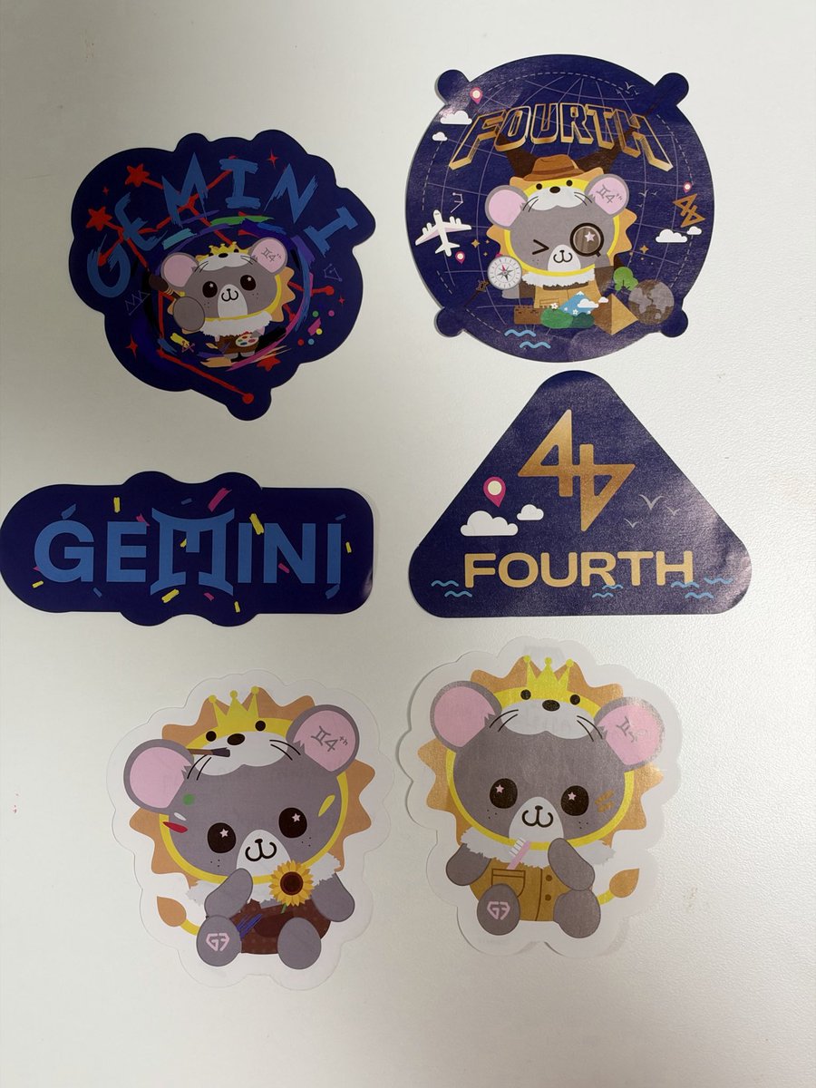 NsrtKjs's tweet photo. พี่ถาคิดมาแล้ว😍🫶🏻
#GeminiConcert 
#FourthConcert
#GeminiFourth 
#เจมีไนน์โฟร์ท https://t.co/so9fCeXY7e