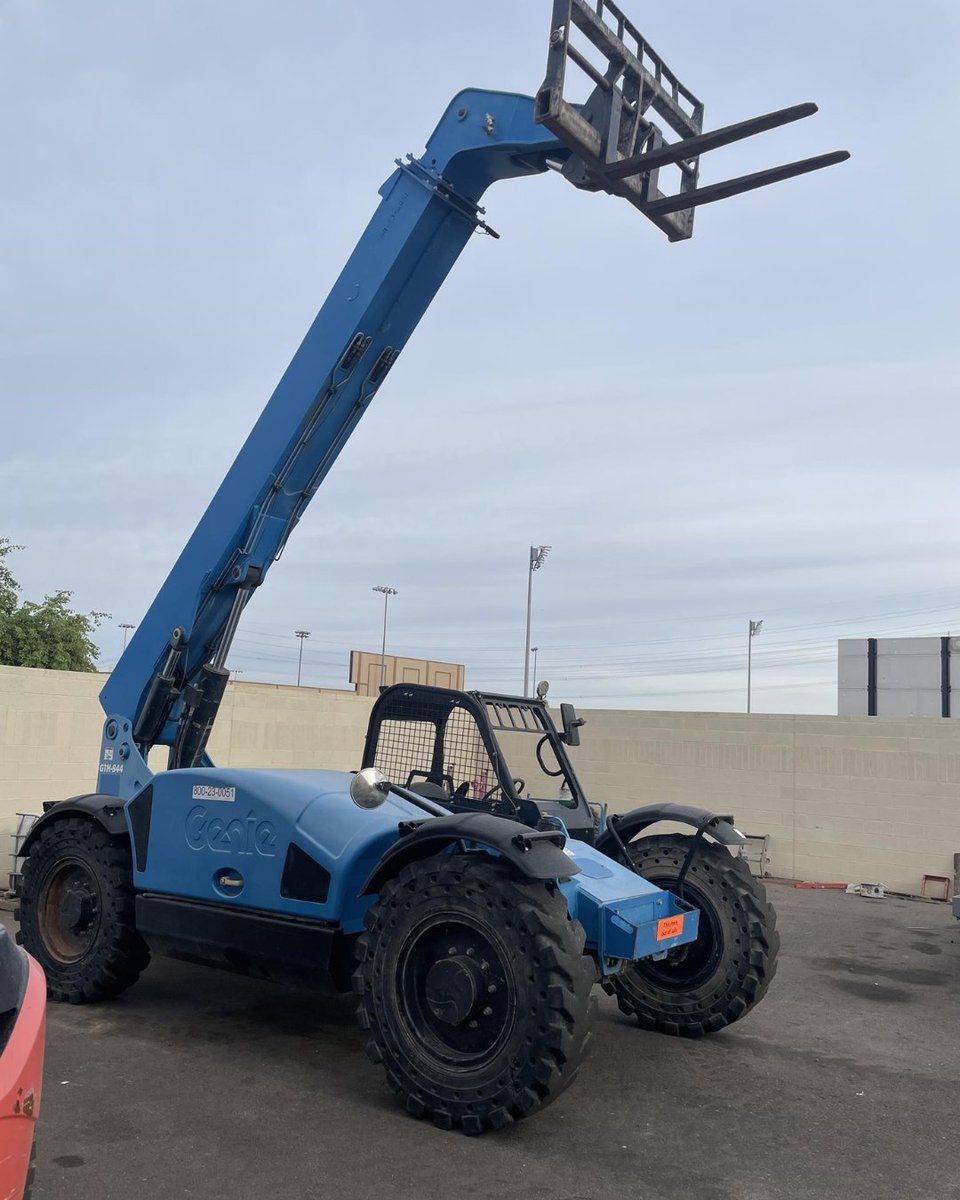 LiftsToday's tweet photo. Check out this 2018 Genie GTH844 listed on #LiftsToday!🏷️

📍 Camp Hill, Pennsylvania
📞 +1 717-400-7813
🔗 https://t.co/NdKniFindE

 #Telehandler https://t.co/tTjkkYEc5V