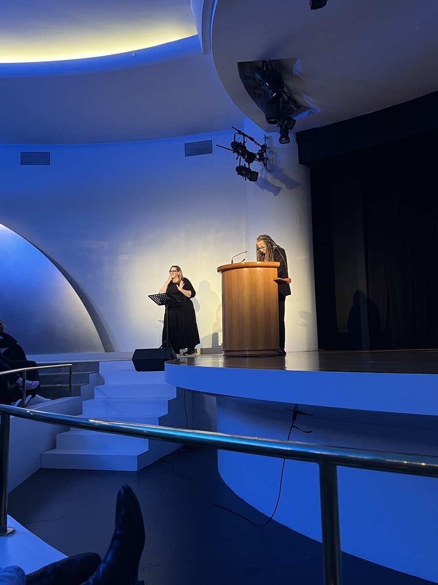 fariabasher's tweet photo. From the @POETSorg 2026 Chancellors Reading: https://t.co/t1FrAZzQXS