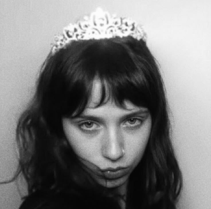 vampssophy's tweet photo. Minha lindinha amorzinho https://t.co/cJOvernkVm
