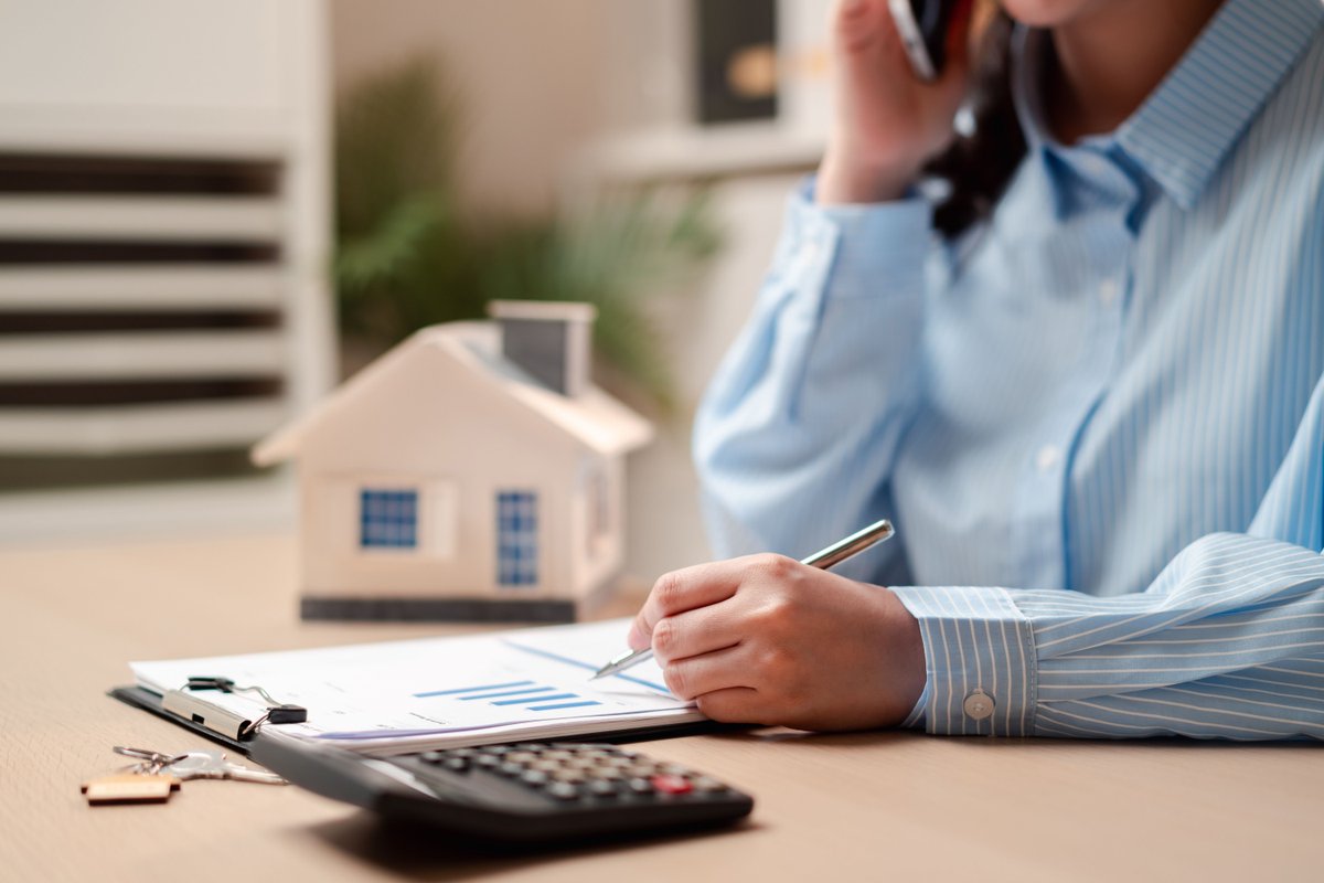VSkvarna's tweet photo. Owning real estate in two states can complicate estate administration. A will alone may leave your family dealing with probate in multiple states. #Trusts #Wills #EstatePlans #SnowbirdHomeOwnership https://t.co/ARYsujPrsb https://t.co/UX03d8xpsc