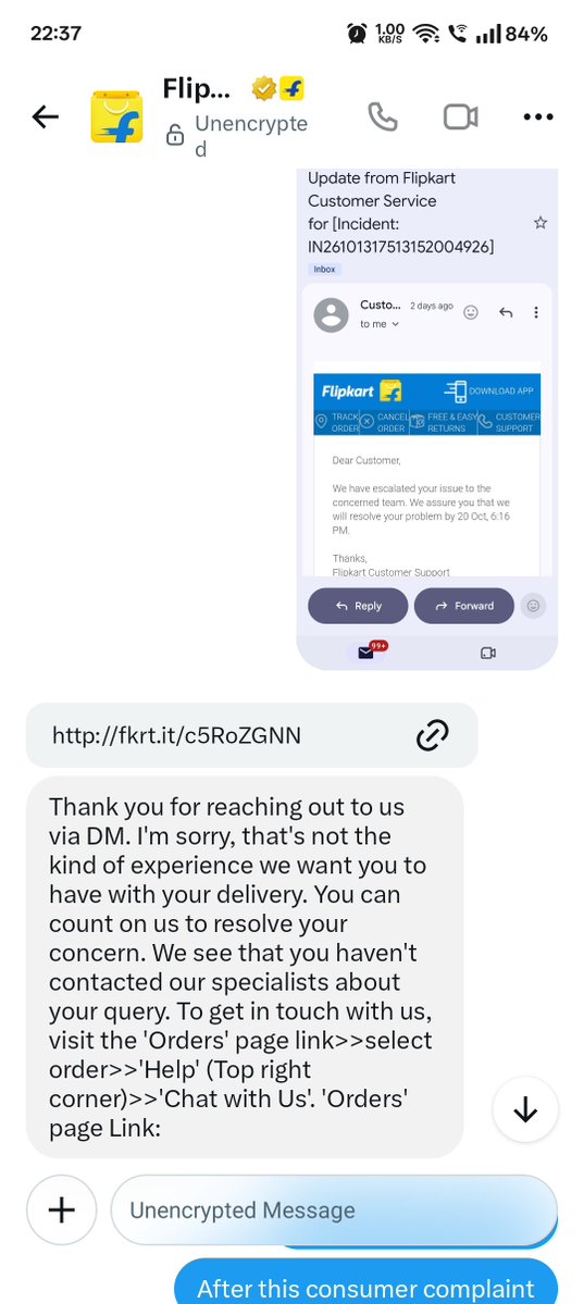 shub_BSAS's tweet photo. @flipkartsupport Why I will send you a private message when you are giving only robotic response there as well 

@flipkartsupport https://t.co/w9dTBiDWs9