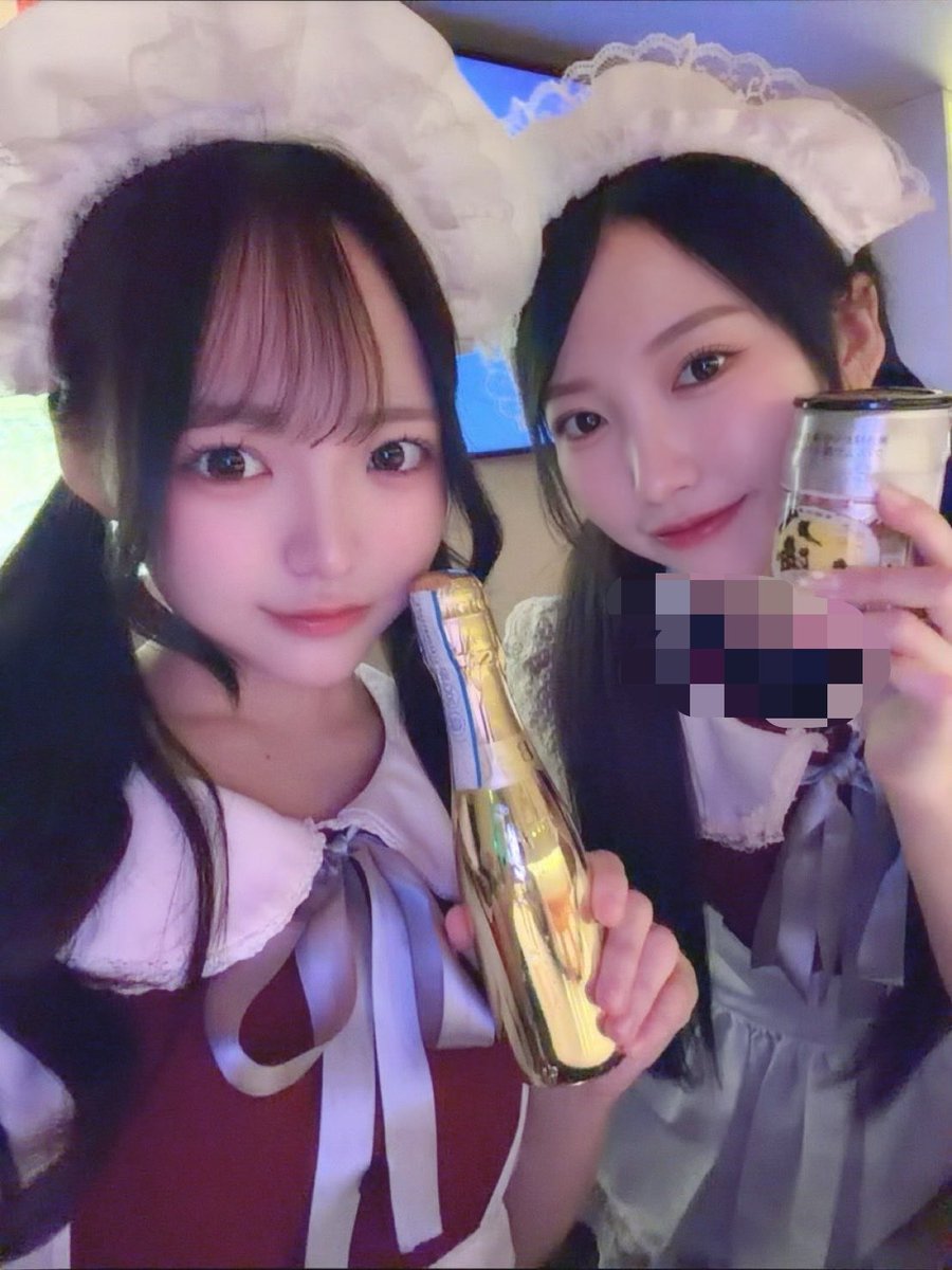 nagisa_ebs's tweet photo. りりちゃんたくさん飲ませすぎちゃった、ごめんねみなさんもm(._.)m
プレゼントも歌もショットもチェイサーもありがとうございました！🎁 https://t.co/rmo0IKoXKK