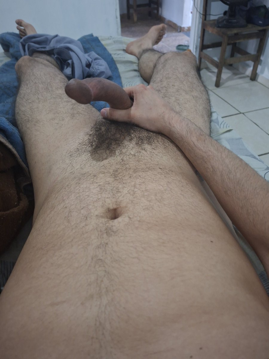 onlyluck26's tweet photo. Quero gozar 💦⚔️🥵
#brotheragem #punheta https://t.co/wyKHGQPHsH