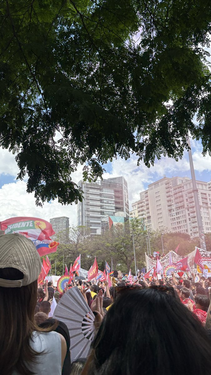 breenextm's tweet photo. largo da batata hoje
vamos pra rua!! https://t.co/UodfH1mpOV