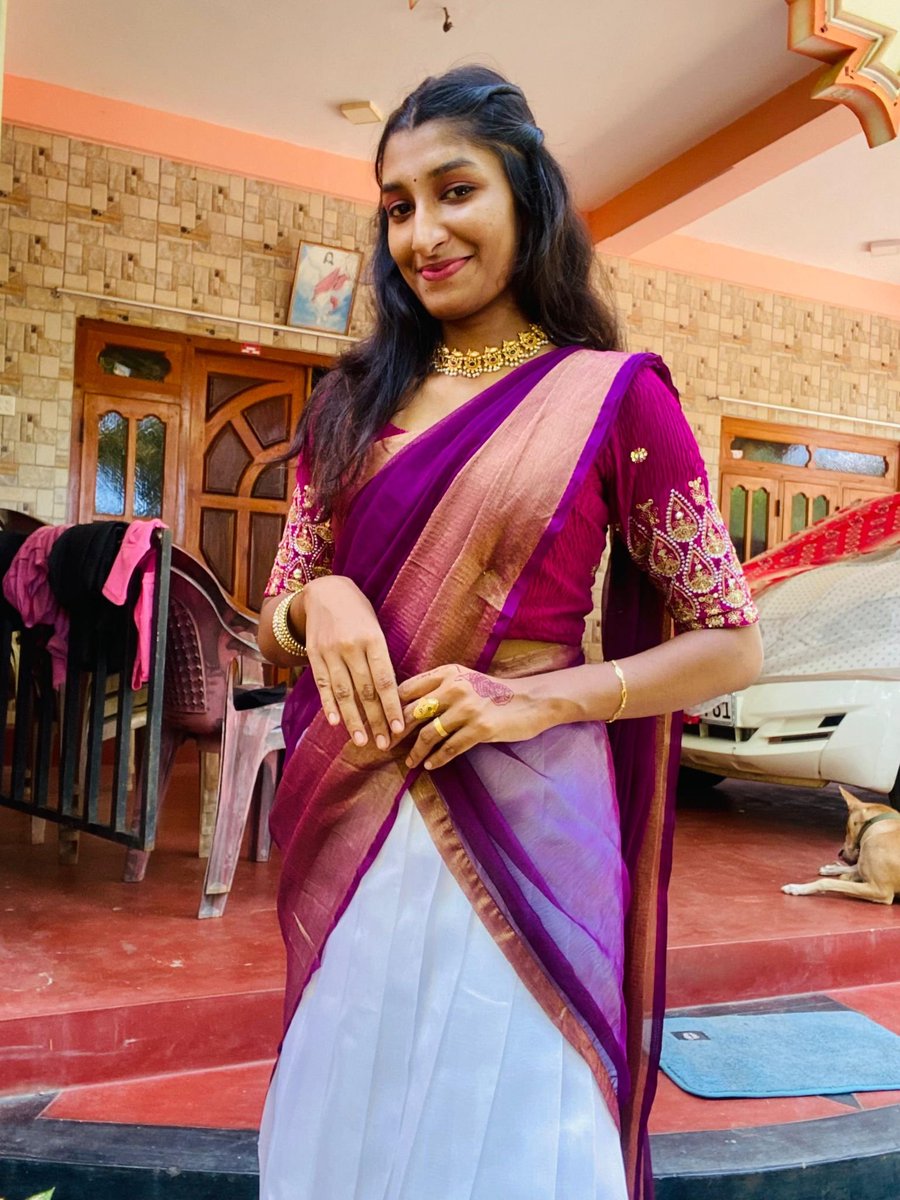 hotyyubfp's tweet photo. Follower athai ponnu.. Ipad thaa ava olu vaanguna va sunniye kaama paarvaila paapae pola thevidiya munda🥵🥵.. Oliya semmaya iruka munda🔥🔥.. Ivala therupi saree uh thooki Nallaa iva chinna molaye amuki🍑🙌 edupa pudichu naalla naai maari oothu kilichi edukanum iss haa🤤🤤 https://t.co/MaCLQOkrFV