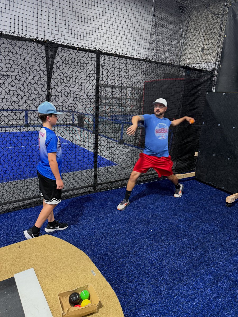 fukudashotzi's tweet photo. TAKE YOUR GAME TO THE NEXT LEVEL! Ready to build a stronger, healthier, more effective arm? Hitline Sports offers pitching lessons for athletes ages 8U and up to help them
Develop velocity 
Prioritize long-term arm health 
Improve pitching https://t.co/EYusGnMOKK