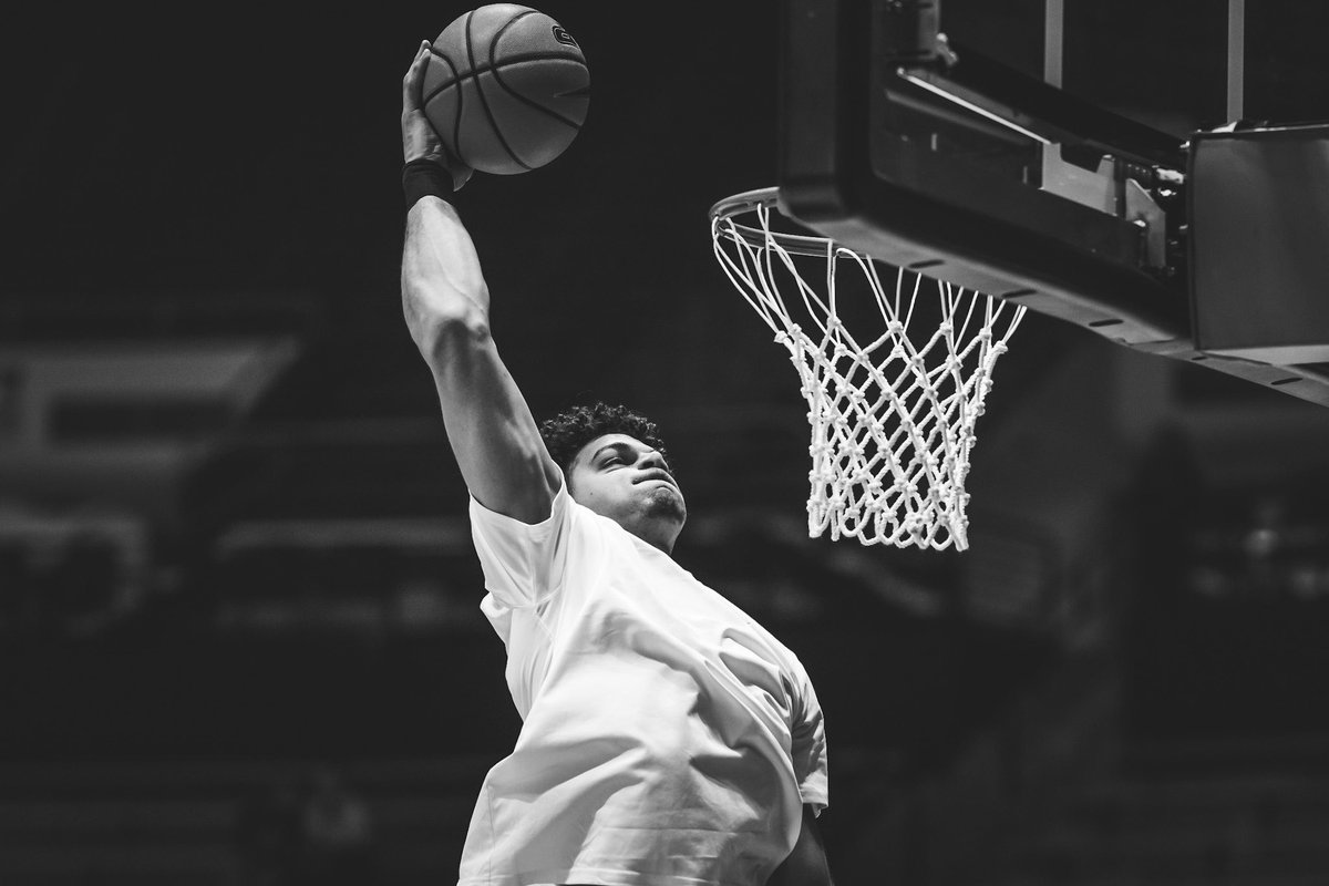 ISC_PU's tweet photo. Season 1️⃣2️⃣9️⃣ Is Here

📸: @snapsbyme https://t.co/Cl1DxcYECO