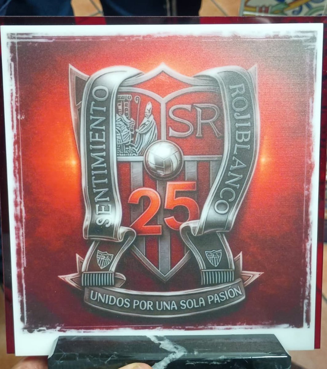 pshastalamuerte's tweet photo. ¡¡Enhorabuena @SentimientoSFC por vuestro XXV Aniversario!!

Gracias por contar con nosotros para celebrarlo y por abrirnos las puertas de vuestra casa desde el primer día.

#VamosMiSevillaFC https://t.co/N8Ej2FUmKE