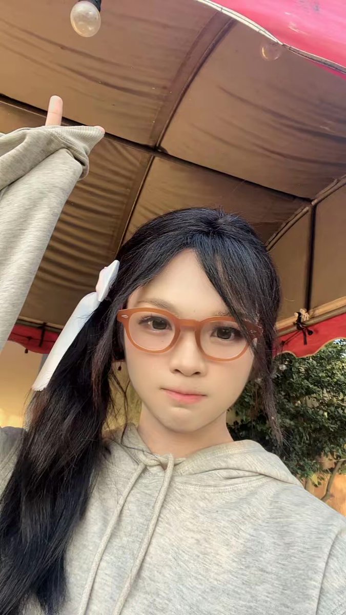 16sxorin's tweet photo. เเว่นๆชอบมั้ย😜#ยโสธร #ยโสธรนัดเจอ https://t.co/77cb1cIiyb