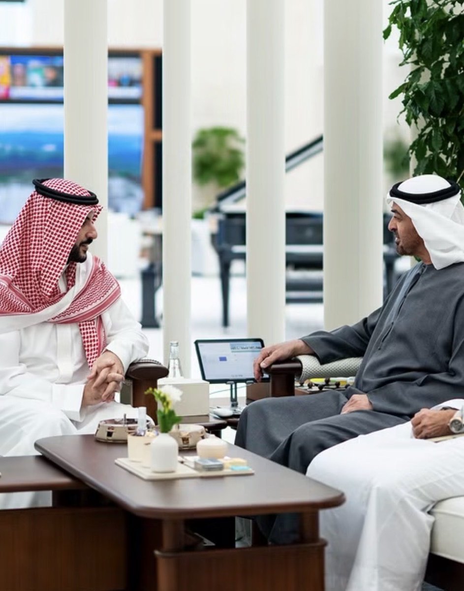 u5ae444's tweet photo. مرحبا بضيف دولة الامارات العربية المتحدة 
عاصمة القرار ابوظبي 🫡🇦🇪

#الامارات https://t.co/nJJMxoVJtF