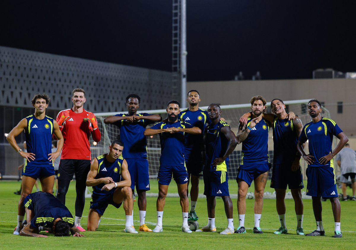 AlNassrFC's tweet photo. مشتاقيــن لشوفتكـم الثلاثـاء 💛
https://t.co/JeGmj06L8g https://t.co/07oED190Et