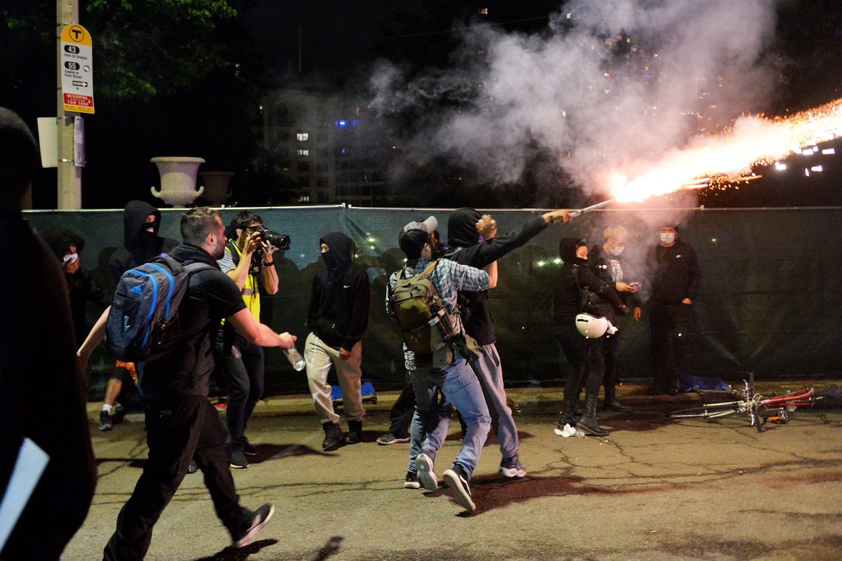 WhoIsJohnLoc's tweet photo. @Jaybefaunt So…your are saying that we should be even more violent and destructive here at this point in time. Ah yes, the George Floyd “peaceful protests”, aka “the summer of love”… https://t.co/22VKrqjv1l