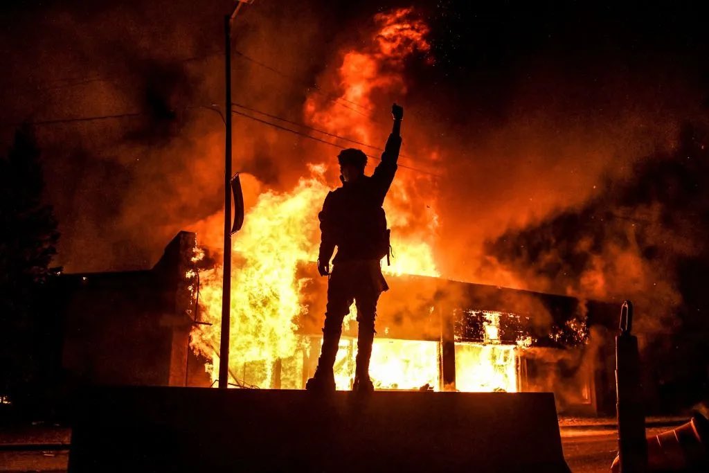 WhoIsJohnLoc's tweet photo. @Jaybefaunt So…your are saying that we should be even more violent and destructive here at this point in time. Ah yes, the George Floyd “peaceful protests”, aka “the summer of love”… https://t.co/22VKrqjv1l