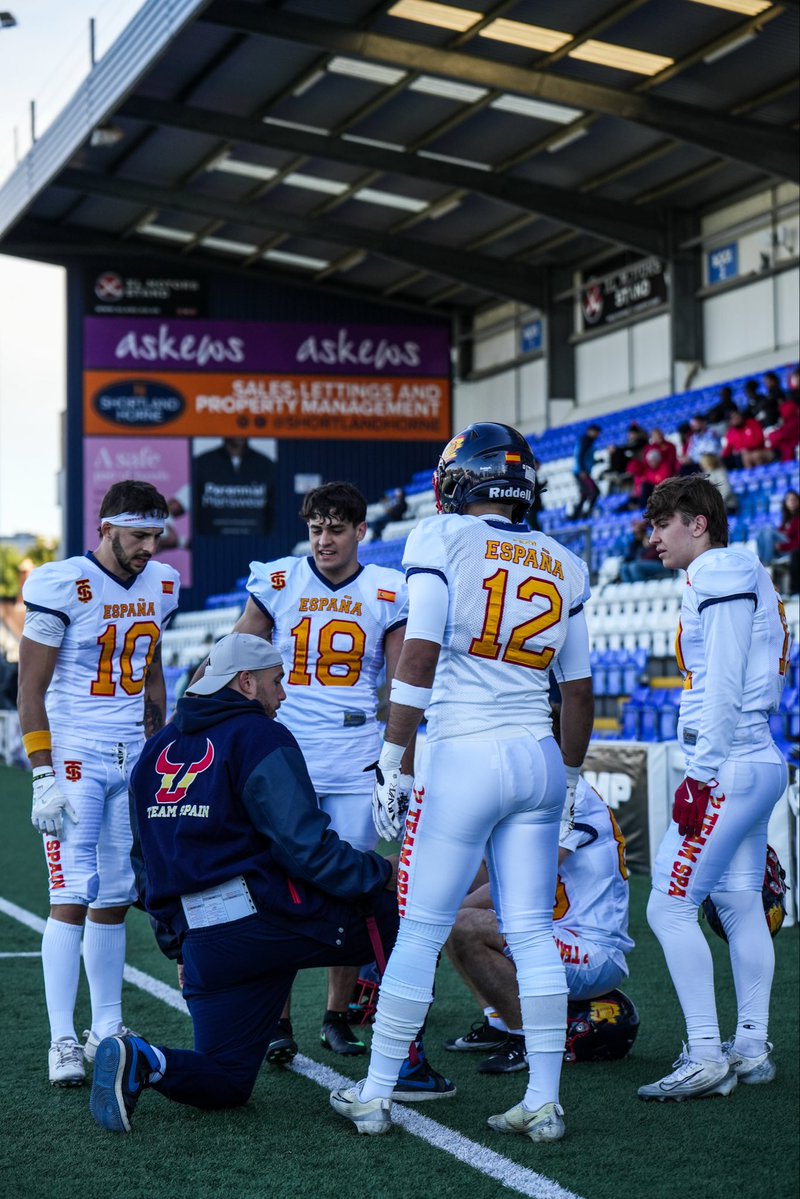 IFAFMedia's tweet photo. Spain🇪🇸 returned to IFAF Men’s European Championships action at Level 2 with a 59-0 win away to the Great Britain Development Team🇬🇧 at the Nick Newbold Stadium in Coventry.

Quarterback Ivan Lopez Sastre threw six touchdowns with four of those going to Adrian Bermudez Campillos.

#TackleFootball #IFAF #EuropeanChampionships