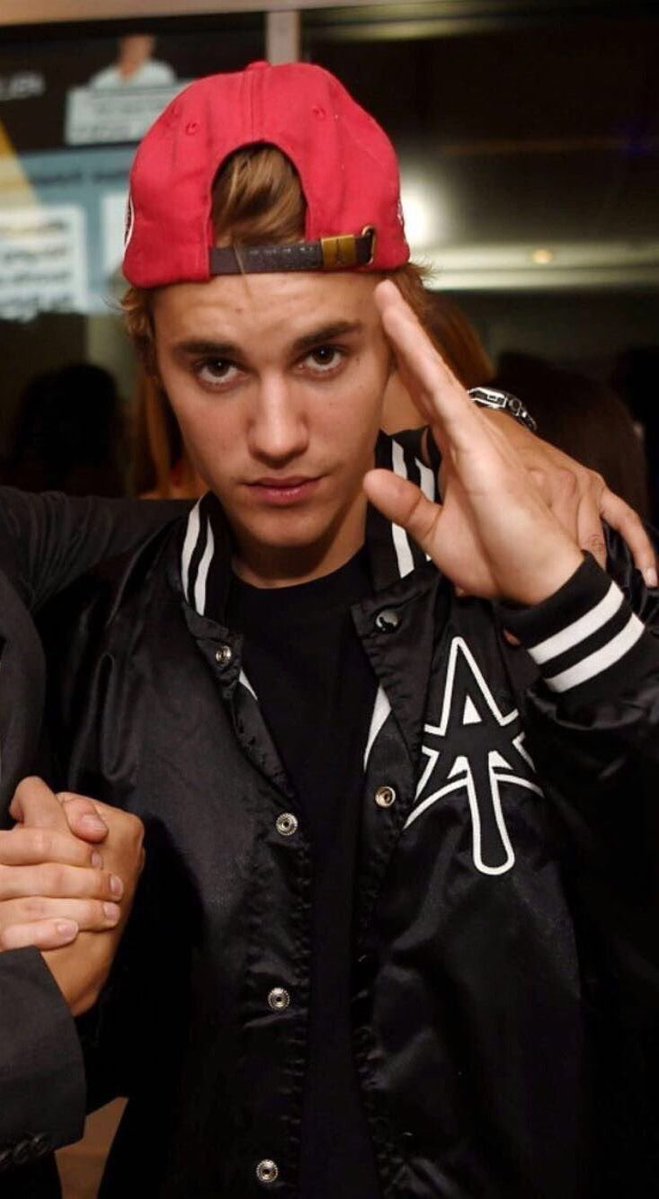 biebsdevotions's tweet photo. The prettiest ever 😍 https://t.co/7Il1nE4h1y