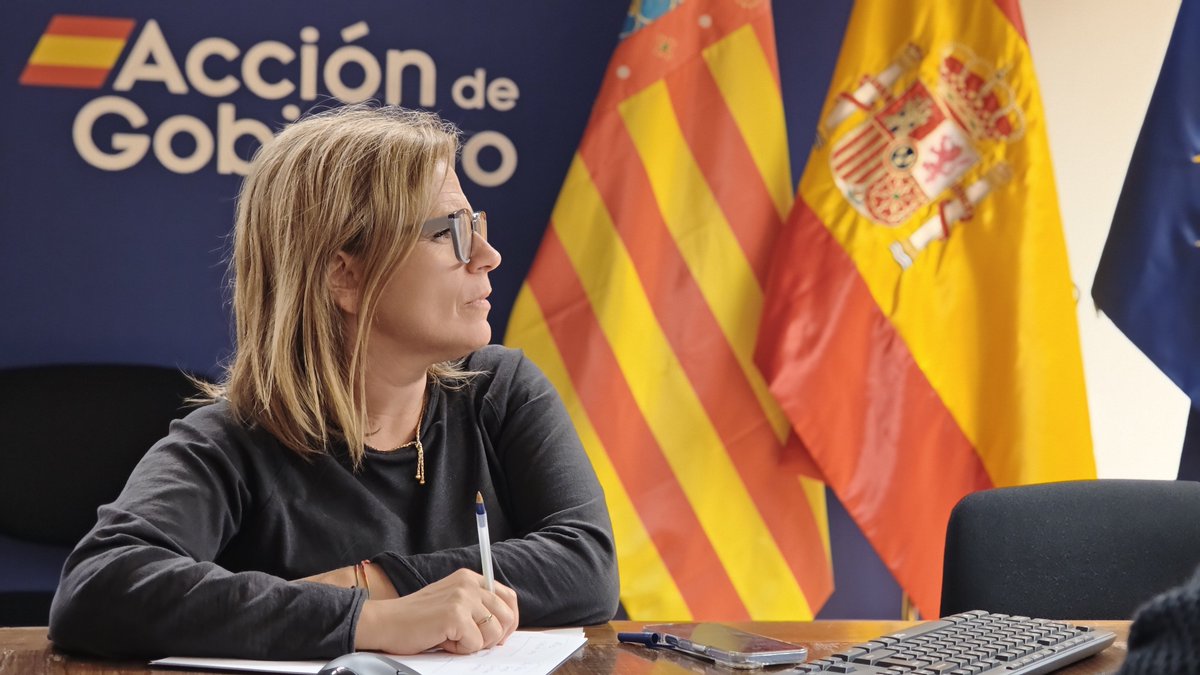 pilarbernabe's tweet photo. 🔴Estamos en las horas de lluvia más fuerte de la #DanaAdam con especial intensidad en la Ribera Alta y la Safor.

🤝🏻Los organismos estatales trabajan de manera coordinada con la Generalitat para poder dar la mejor respuesta.

‼️Máxima precaución, por favor. Evitad desplazamientos y seguid todas las indicaciones de @proteccioncivil.