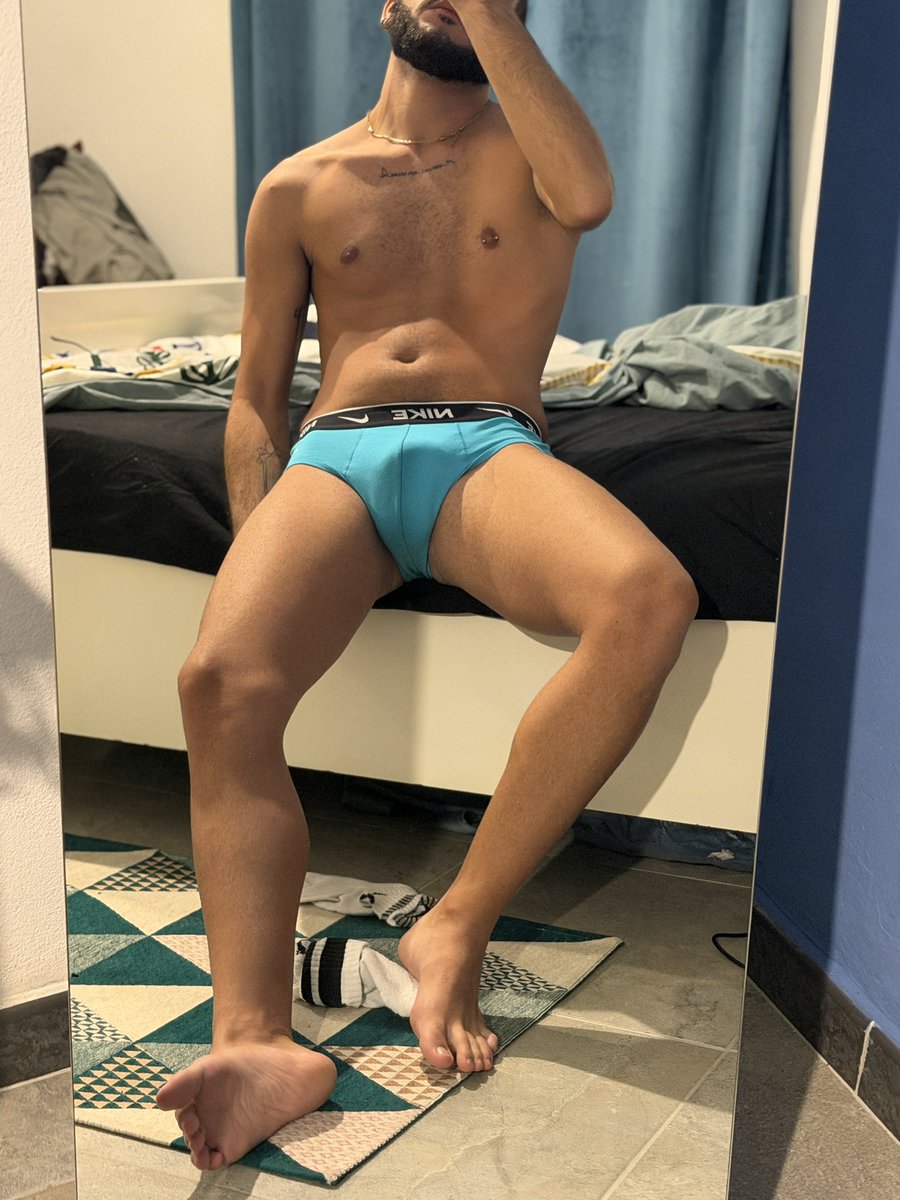 iamfrederick_'s tweet photo. Sunday 👣 https://t.co/jqOgUEHm1k