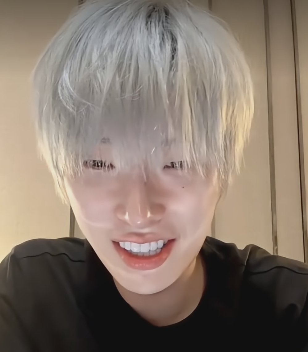 silverlight_43's tweet photo. @_byulhwa_ https://t.co/ypjHKncjth