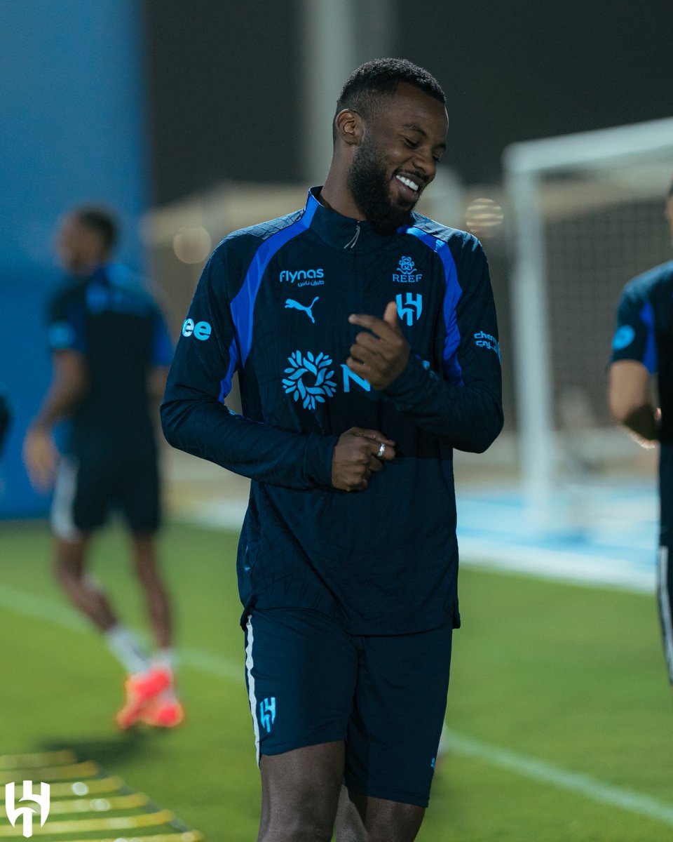Alhilal_EN's tweet photo. 😄💙 https://t.co/QYnikTdvcC
