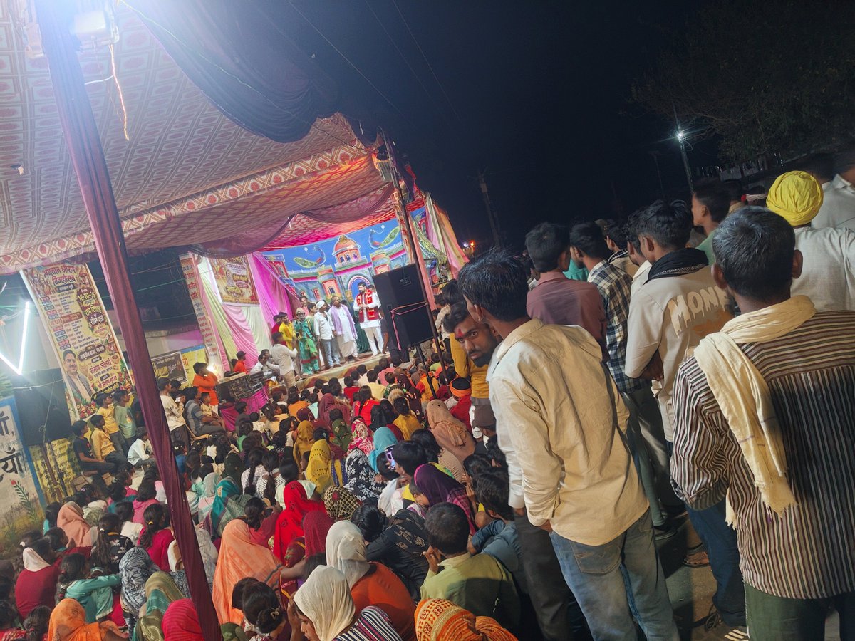 kts1305_009's tweet photo. माननीय अखिलेश यादव जिंदाबाद 
 माननीय नेता जी अमर रहे 
विजय साहू ' मून जी जिंदाबाद जिन्दाबाद 
286 सदर बहराइच की जनता जिन्दाबाद जिंदाबाद 
  @yadavakhilesh 
@dimpleyadav 
@vijaysahumoon https://t.co/PHM1dVSOyA