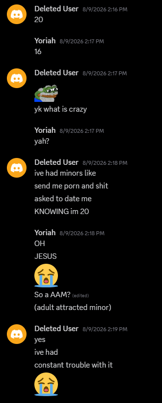 SillyYoriah's tweet photo. Looking back through our DM's, I really fucked up and manipulated her... Because of me she had her entire life ruined, I'll never be able to forgive myself because of this. https://t.co/7oF18yfPBM