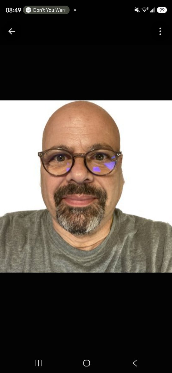 Jerry37344094's tweet photo. @BillTzamaras Dude, you look like a fucken pedophile. How about you police up your fucken face before speaking https://t.co/fF8ZlNEdg5