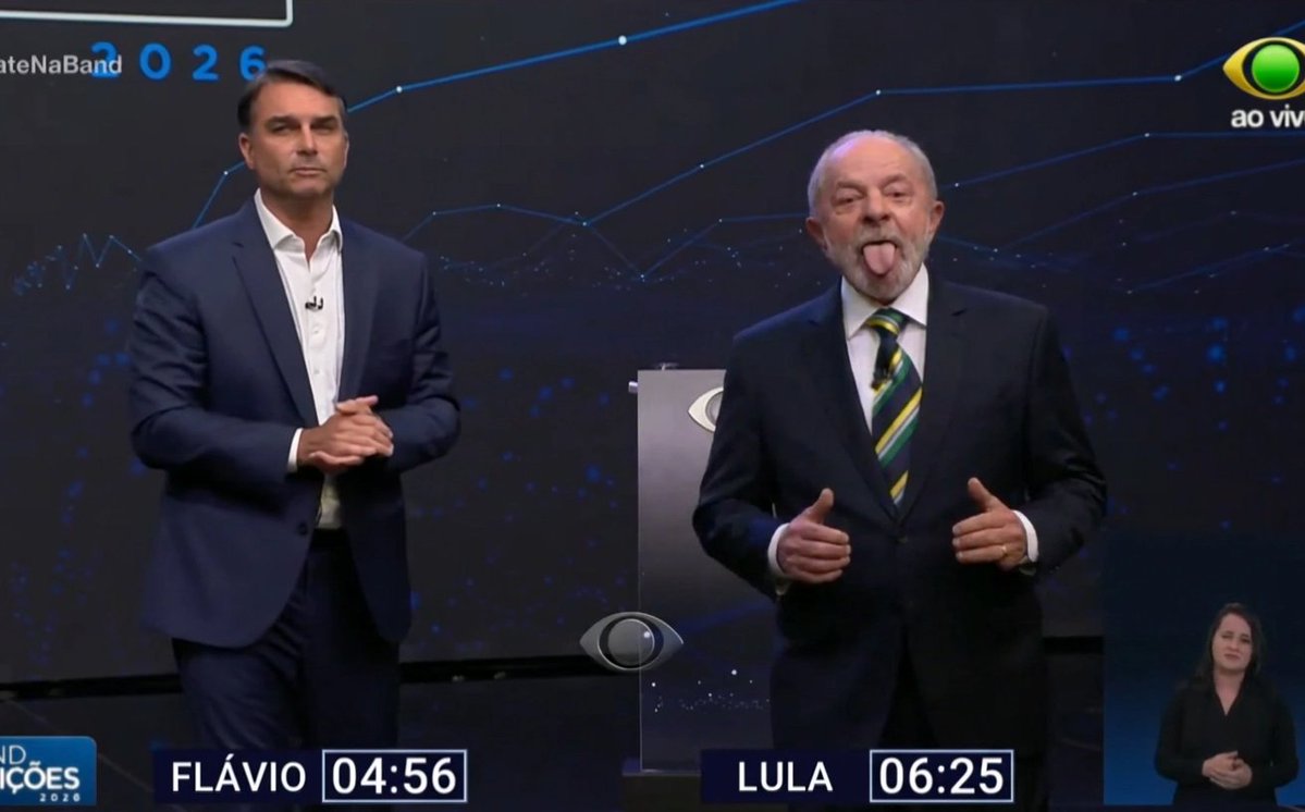 DolangueNews's tweet photo. 🔴 Após Flavio Bolsonaro afirmar que pretende criar ministério da prosperidade, Lula debocha: "prosperidade? o povo quer gozar" https://t.co/PqsanJqCpk