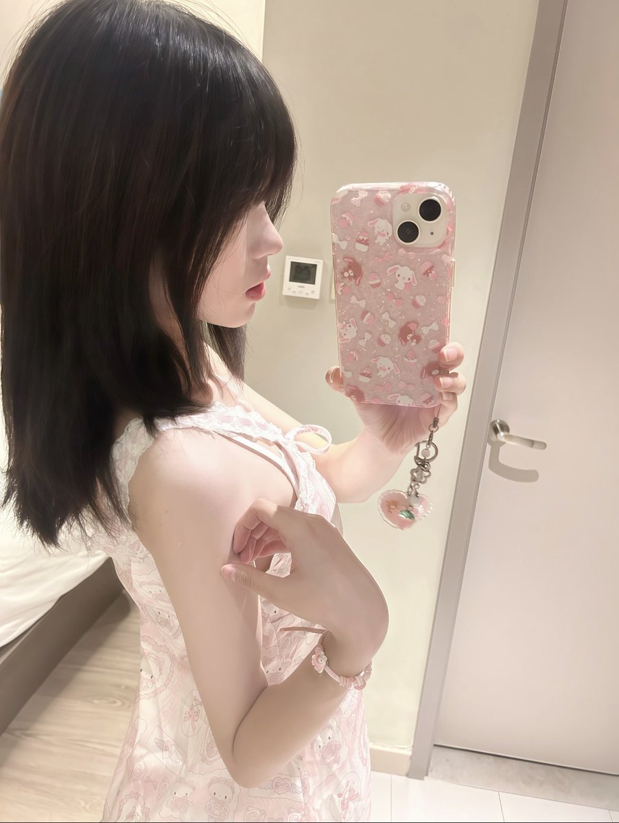 tracy03yw6's tweet photo. 早上好！！

男生要打的举手🫣

我来发X！！不许转发嗷！！ https://t.co/wRBtQ8yf2H