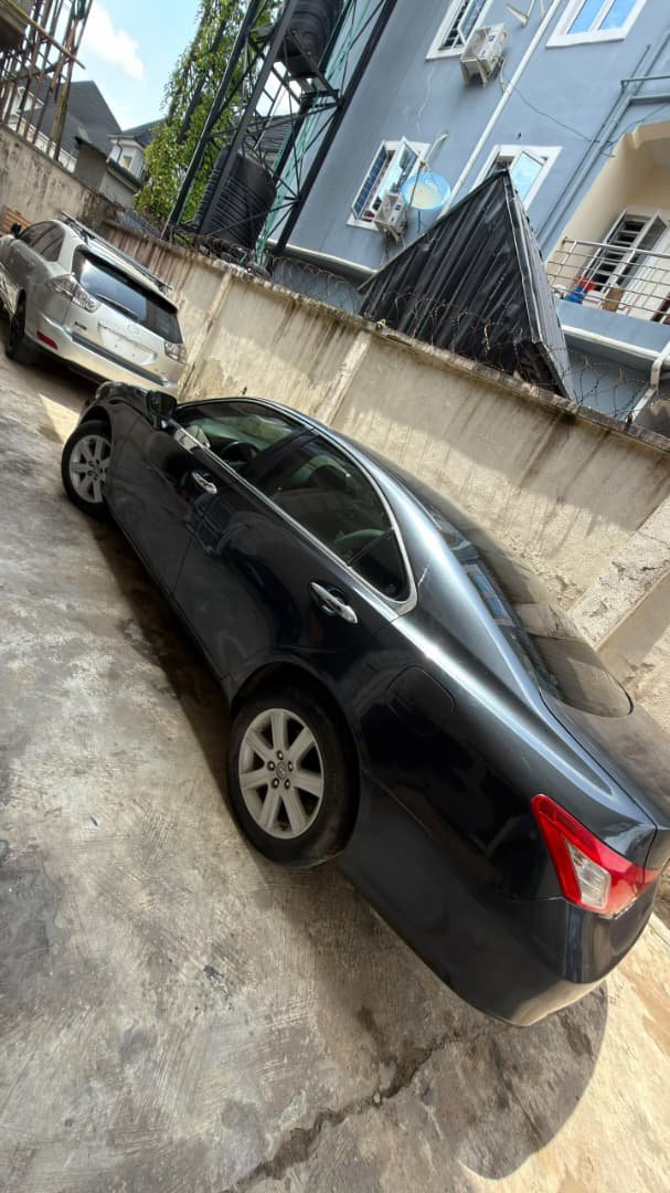 Lean_Autos's tweet photo. 2008 Es350
Naija used
2025 entry

Firstbody
115k mileage
Super neat interior
Superb engine and gear
Great AC

🏷️ N7.5 Million Naira
📍 Lagos

☎️  https://t.co/tJnLCTYwi2 https://t.co/ectI82zxTP