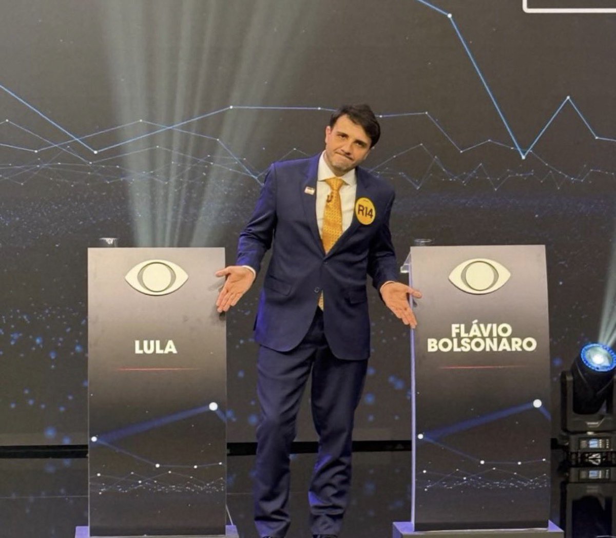 PartidoMissao's tweet photo. Já se arrependeram de terem tirado este homem do segundo turno? https://t.co/c1NG96aDRM