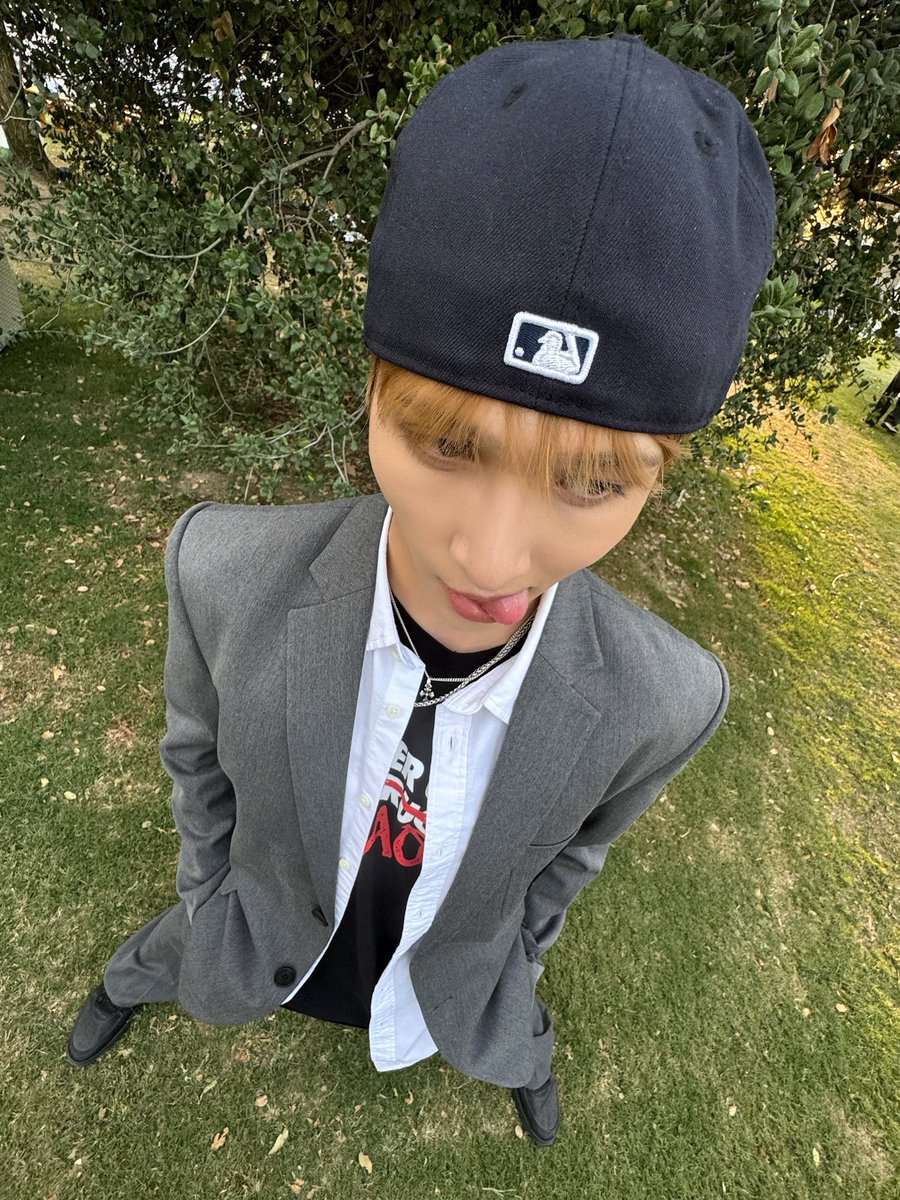 _AMPERSANDONE_'s tweet photo. Lemme be ur oppa~ 😉🙈

#앰퍼샌드원 #AMPERSANDONE
#마카야 #MACKIAH https://t.co/deC2nLYJzh