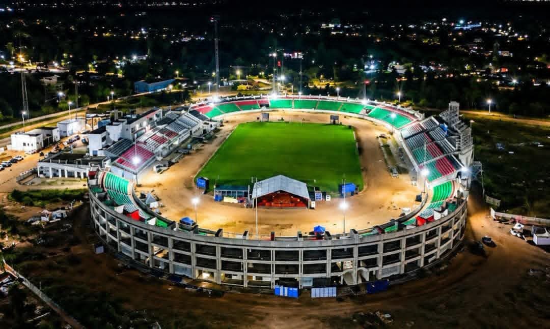 GideonKimaiyo_'s tweet photo. Kipchoge Keino Stadium by night. What was Uhuru doing with our money? https://t.co/S8q71TRWzB