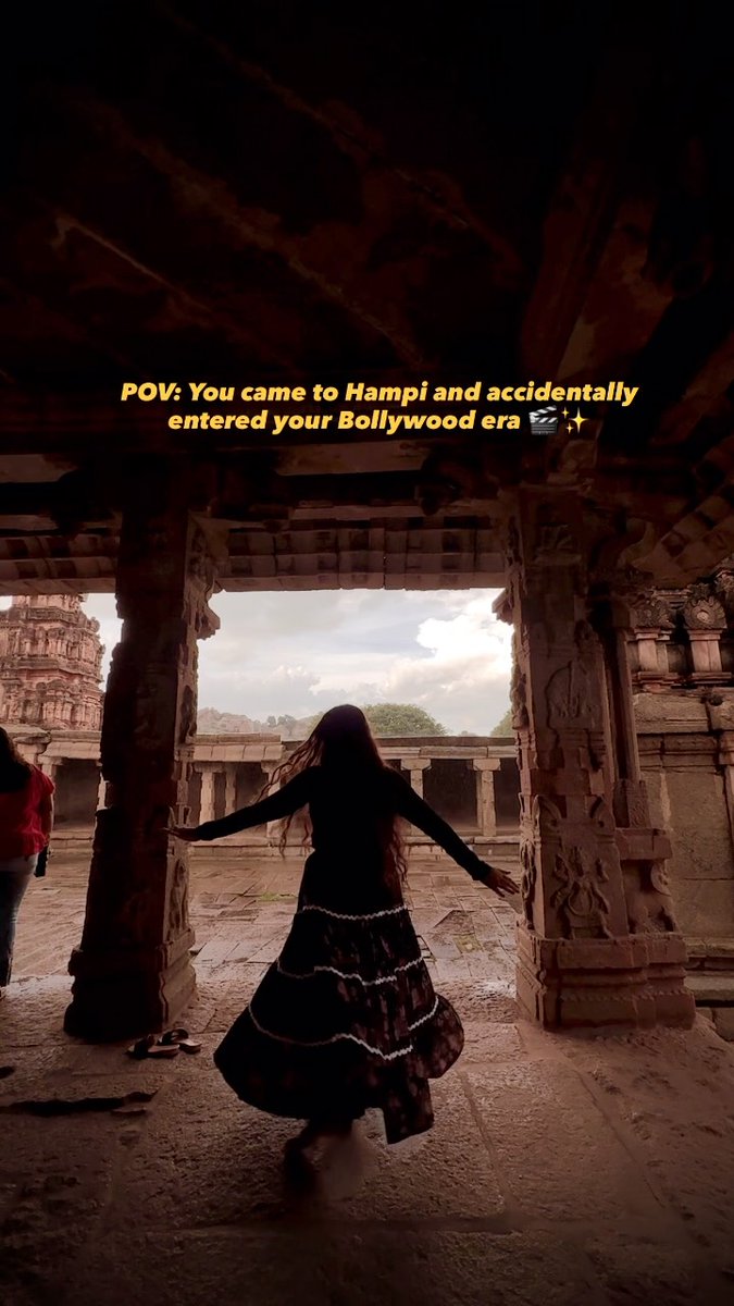josuezapeta's tweet photo. POV: You’ve entered your Bollywood era... https://t.co/5mNh9NoWUv
