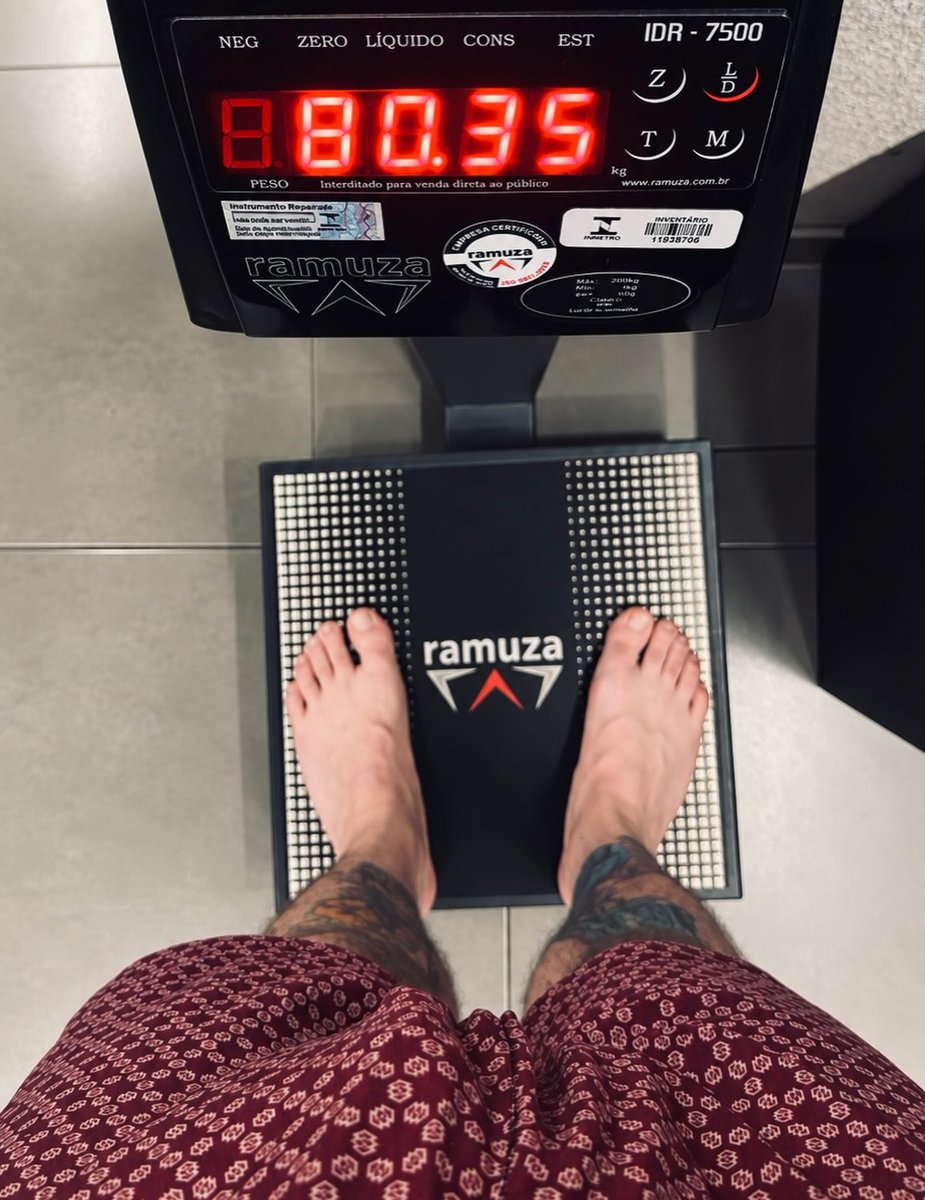 speerjenspfp's tweet photo. January 2026: 115 kg 
October 2026: 80 kg 
The battle isn’t over! https://t.co/Z6L6XkdCnX