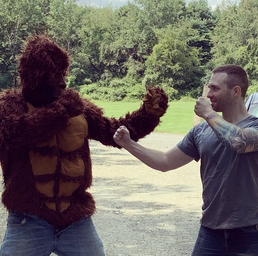 RealLifeRyan_'s tweet photo. Sasquatch is real. I’ve met him https://t.co/20T5jdDLxS