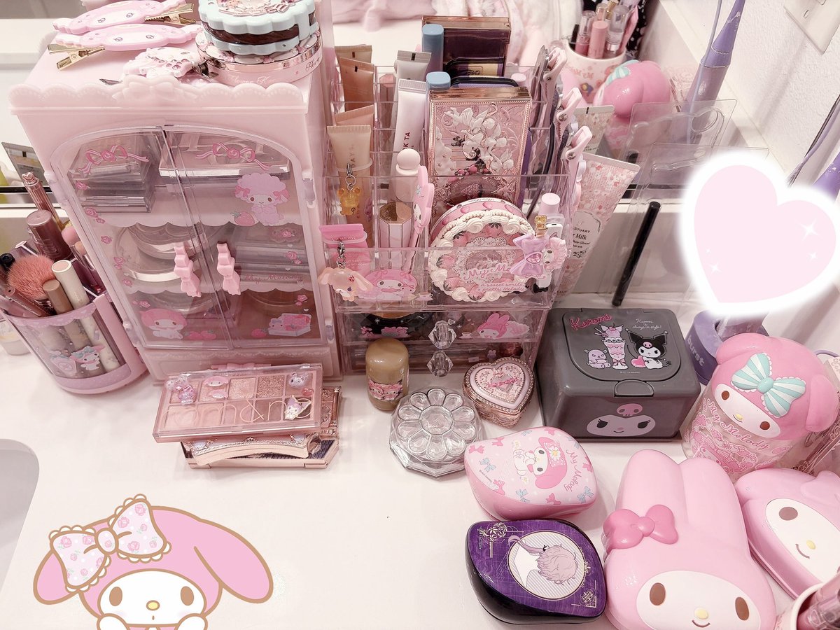 stwabmilk's tweet photo. my makeup ♡ https://t.co/TDSoN6Bexw