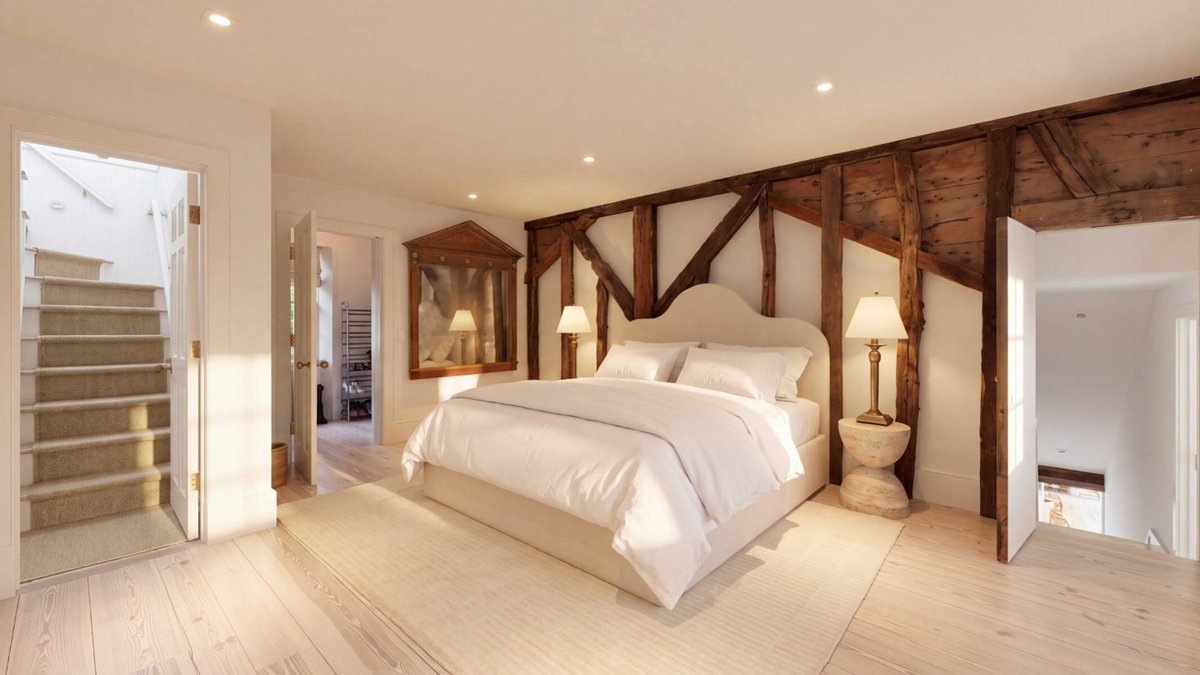 MansionGlobal's tweet photo. An American Revolutionary War Captain’s Hamptons House From the 1780s Lists for $19.5 Million https://t.co/q2CcgJ3Urn