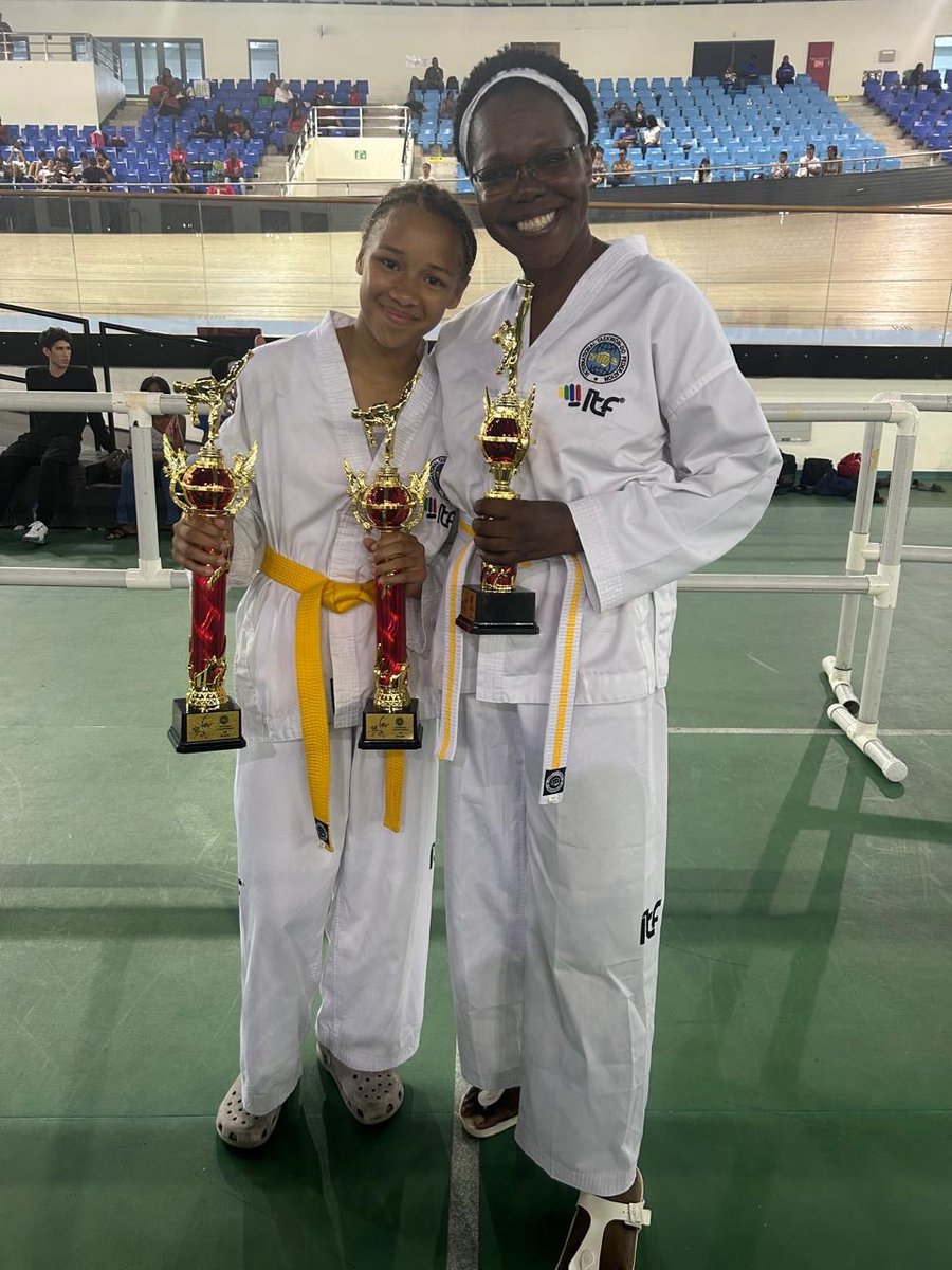 NorthGateCol's tweet photo. Congratulations are in order: Jayda Dinchong placed 1st 🥇 in patterns and sparring for her age category. Ms Murray placed 2nd 🥈 in patterns for her age category in the National Taekwondo Tournament today! https://t.co/vsGHBhZeq5