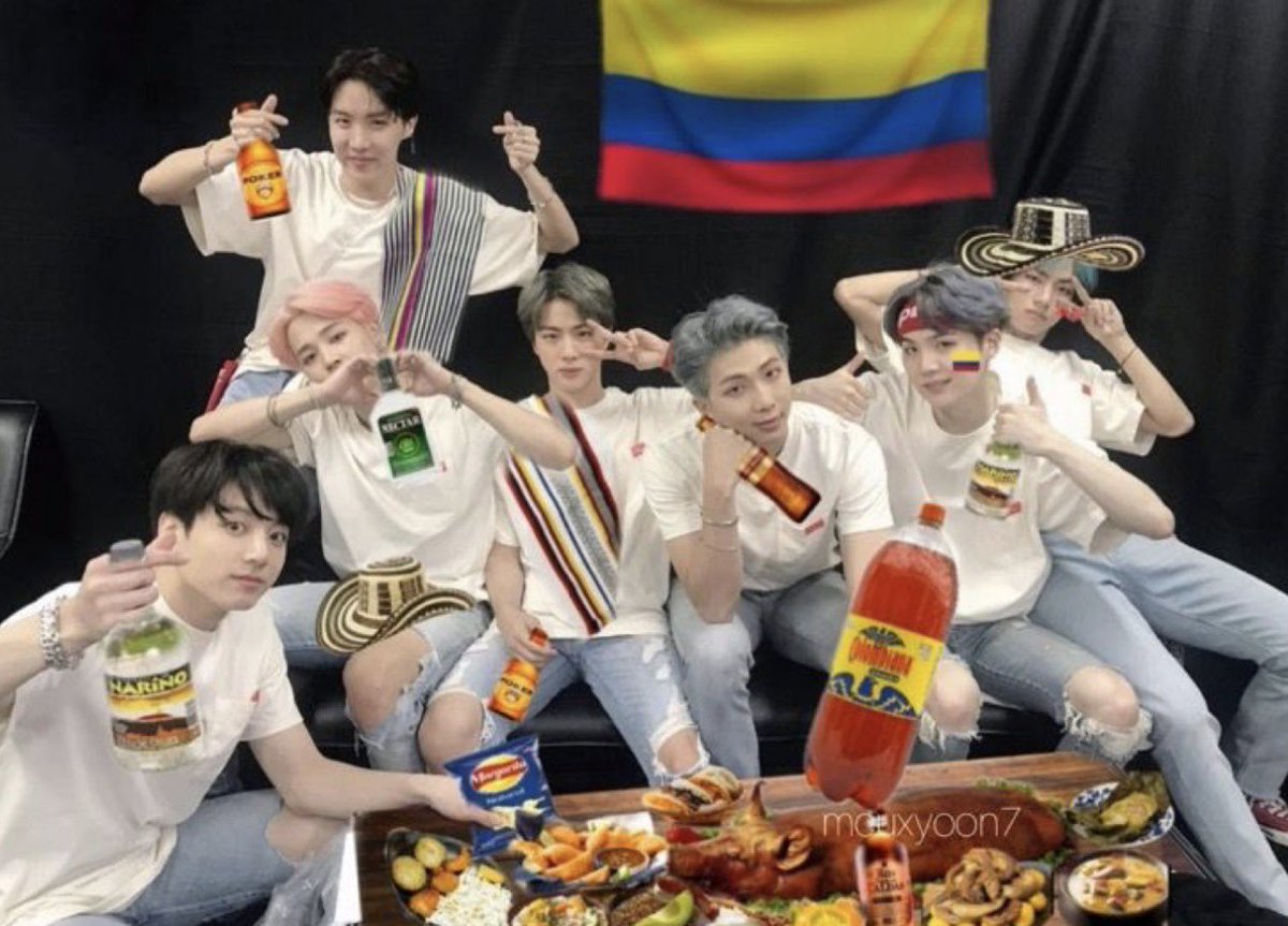 jungkookxharry's tweet photo. esta foto me da mucha risa ahora porque ella penso que descansaría por fin y resulta que nos tocara seguir utilizandola hasta que los bitis vuelvan JAHSKWJAKAI t amo edit hermoso has sido mi mayor compañero en mis hilos https://t.co/fNirfmAKQo