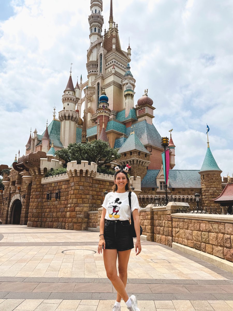 Marfz1990's tweet photo. Hong Kong Disneyland exceeded every dream. Never thought I’d visit another castle, let alone two on one trip. So grateful for this experience. Tips and tricks coming soon. https://t.co/UmS2taVBw0